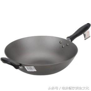 不能用鐵鍋烹飪的7種食物，您知道嗎？
