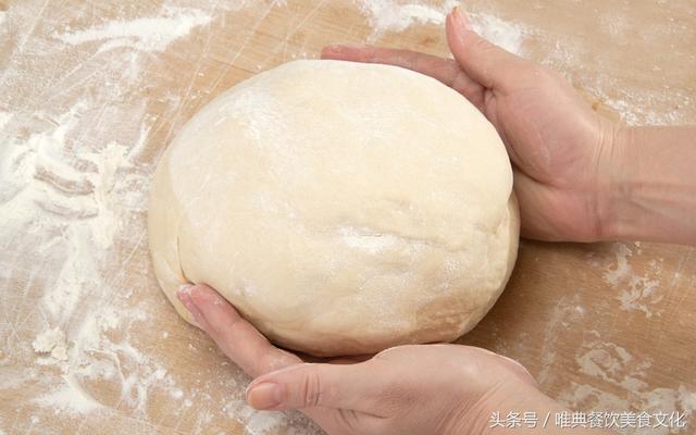什么是發面、死面、燙面、純蛋面團、油蛋面團、油酥面團？