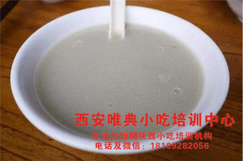 中國六大惡臭美食Top6北京豆汁兒
