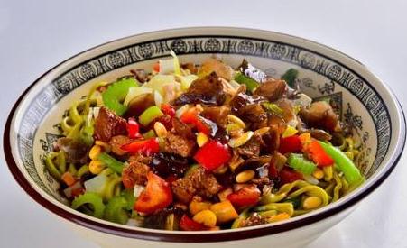 陜西正宗的菠菜面好吃嗎？是怎么做出來的？
