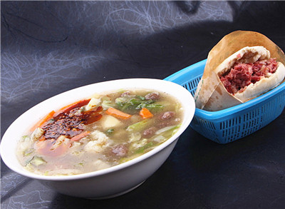 大家對(duì)胡辣湯了解多少，逍遙胡辣湯與肉丸胡辣湯