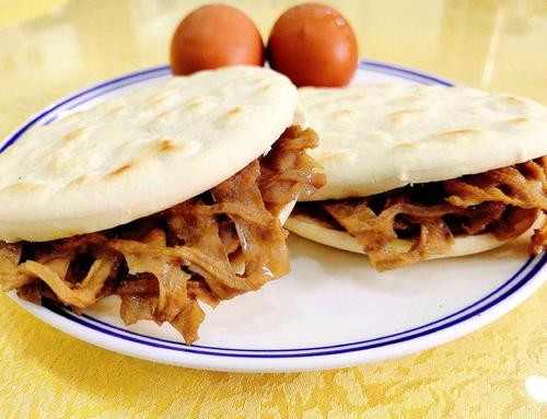 <b>花干夾饃培訓 西安特色早餐項目</b>