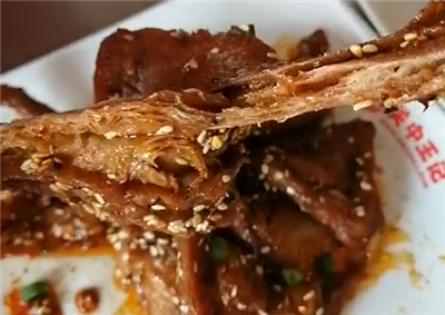<b>比肉還好吃的素菜手撕素肉，適合檔口學校周邊經營！</b>